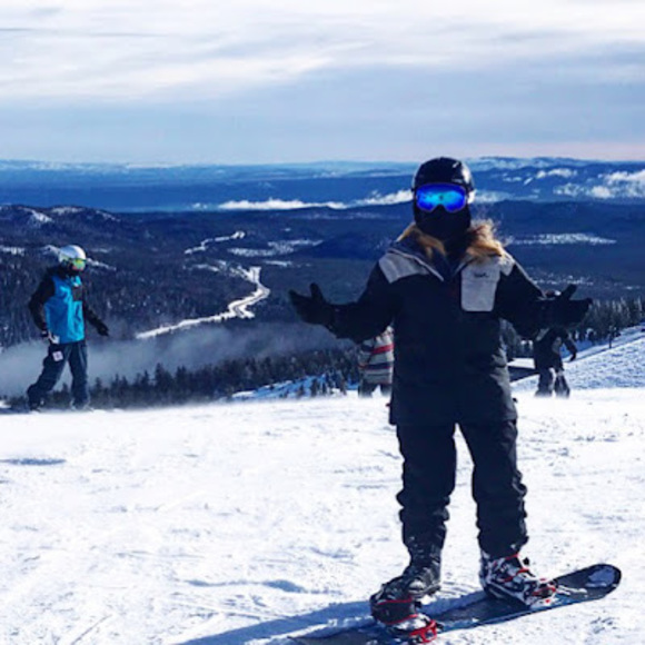 Meet your Posher, Natalie - Picture 1 of 1